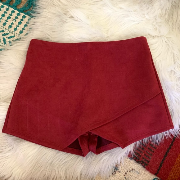 High Waisted/Rise Suede Skort - Picture 3 of 5